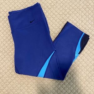 Women's Large Nike Dry Fit Leggings